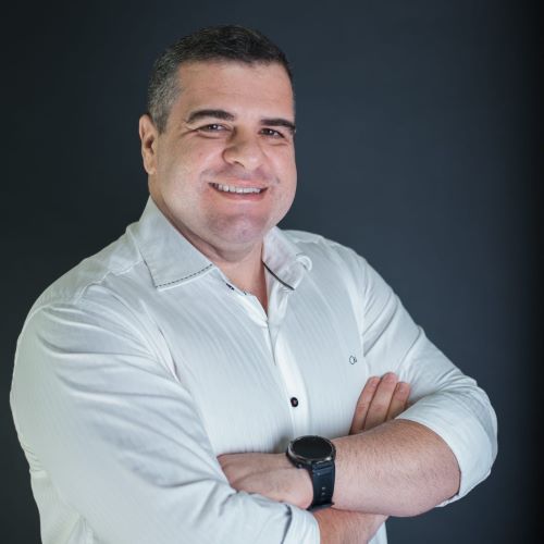 Dr. Orlando Izolani